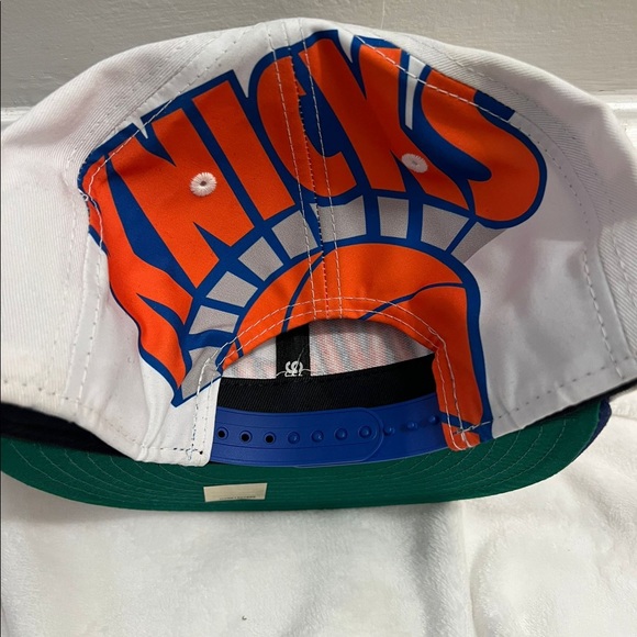 SnapBack hat - Picture 3 of 4